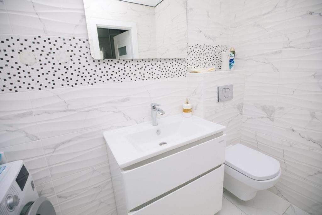 Затишна Квартира Apartment Ternopil Exterior foto